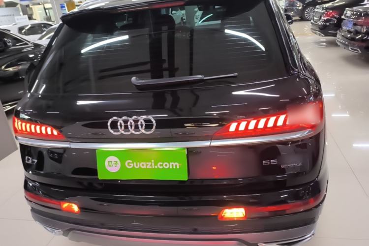 Used Audi Q7 2023 45 TFSI quattro S line Sport model Rear