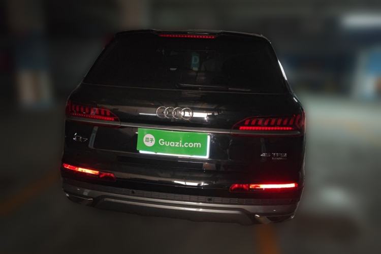 Used Audi Q7 2023 45 TFSI quattro S line Sport model Rear