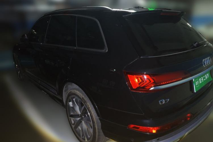 Used Audi Q7 2023 55 TFSI quattro S line Sport Edition Rear Left 45 Deg