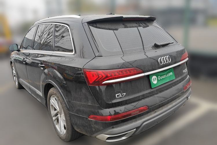 Used Audi Q7 2023 45 TFSI quattro S line Sport model Rear Left 45 Deg