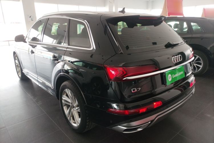 Used Audi Q7 2023 45 TFSI quattro S line Sport model Rear Left 45 Deg