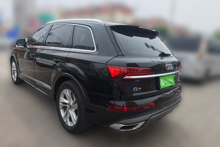 Used Audi Q7  Rear Left 45 Deg