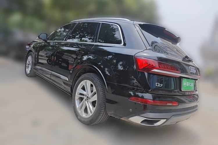 Used Audi Q7 2023 45 TFSI quattro S line Sport model Rear Left 45 Deg