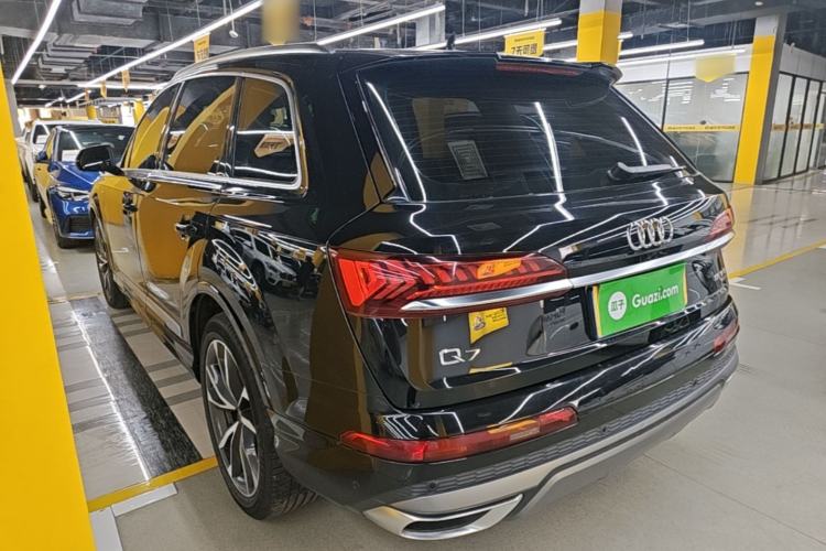 Used Audi Q7 2023 55 TFSI quattro S line Sport Edition Rear Left 45 Deg