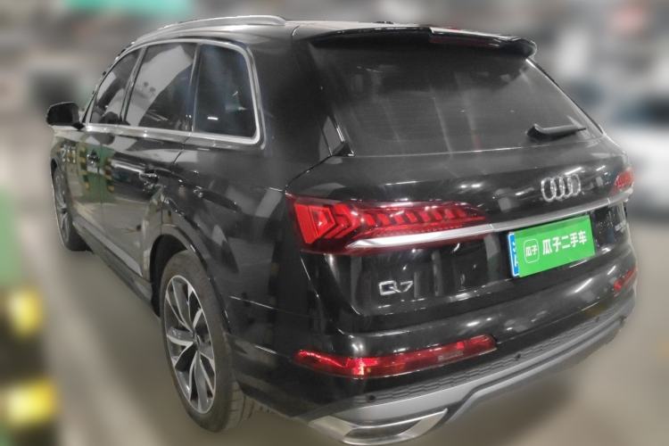 Used Audi Q7 2023 55 TFSI quattro S line Sport Edition Rear Left 45 Deg