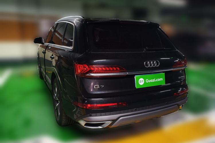 Used Audi Q7 2023 55 TFSI quattro S line Sport Edition Rear Left 45 Deg