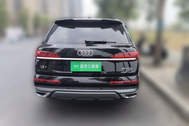 Used Audi Q7 2023 45 TFSI quattro S line Sport model Rear