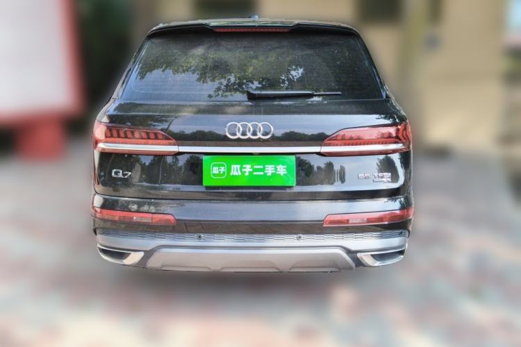 Used Audi Q7 2023 45 TFSI quattro S line Sport model Rear