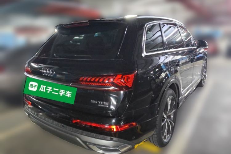 Used Audi Q7 2023 55 TFSI quattro S line Sport Edition Rear Right 45 Deg