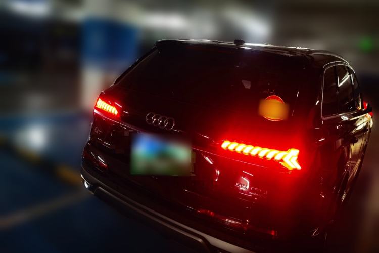 Used Audi Q7 2023 55 TFSI quattro S line Sport Edition Rear Right 45 Deg
