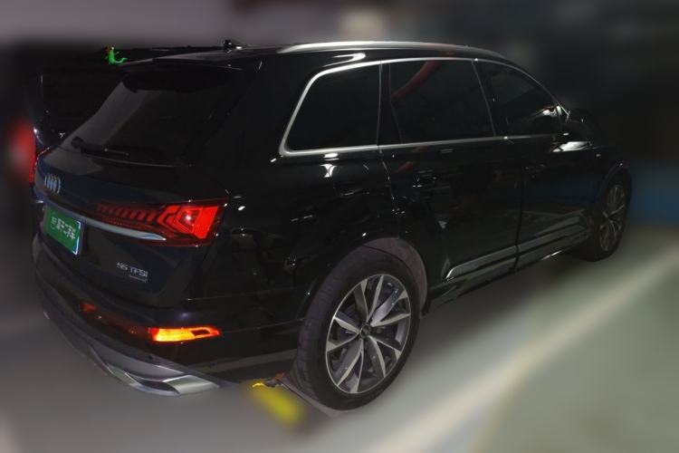 Used Audi Q7 2023 55 TFSI quattro S line Sport Edition Rear Right 45 Deg