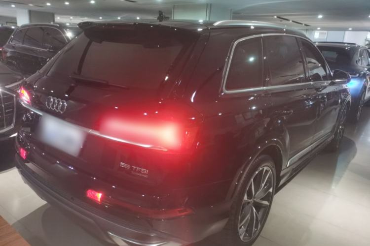 Used Audi Q7 2023 55 TFSI quattro S line Sport Edition Rear Right 45 Deg