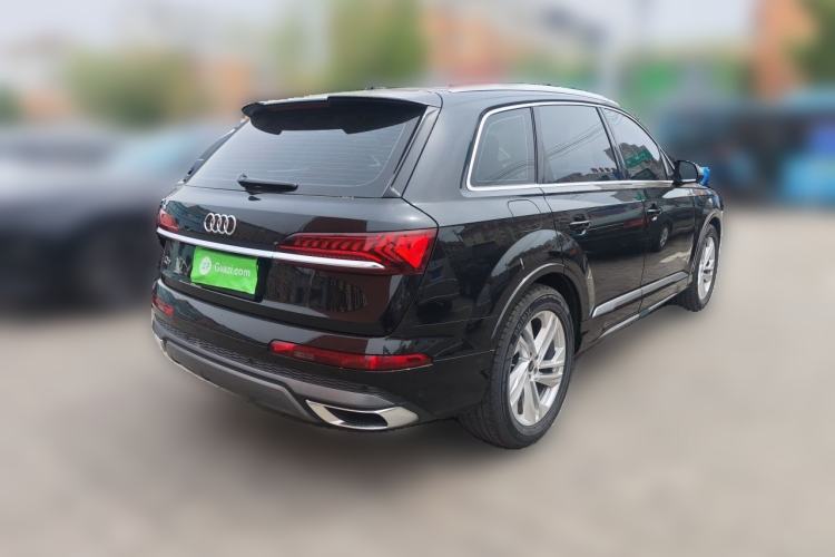 Used Audi Q7  Rear Right 45 Deg