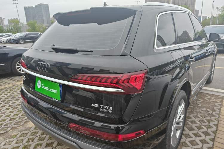 Used Audi Q7 2023 45 TFSI quattro S line Sport model Rear Right 45 Deg