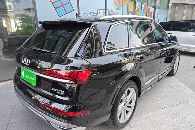 Used Audi Q7 2023 45 TFSI quattro S line Sport model Rear Right 45 Deg