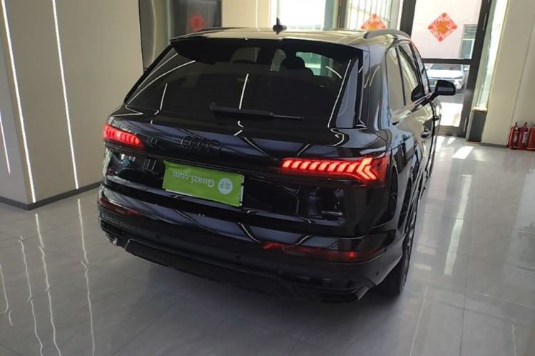 Used Audi Q7 2023 55 TFSI quattro S line Sport Edition Rear Right 45 Deg