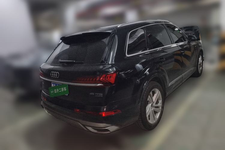 Used Audi Q7 2023 45 TFSI quattro S line Sport model Rear Right 45 Deg