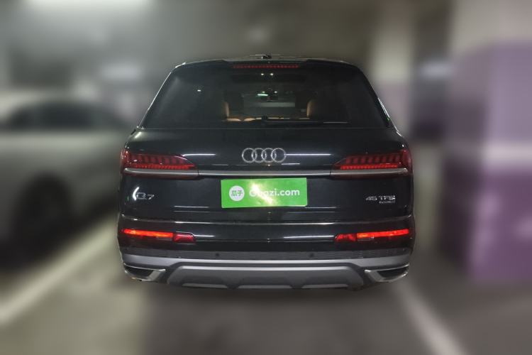 Used Audi Q7 2023 45 TFSI quattro S line Sport model Rear