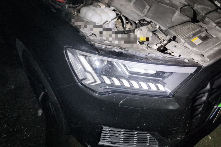 Used Audi Q7 2023 55 TFSI quattro S line Sport Edition Right Front Headlight