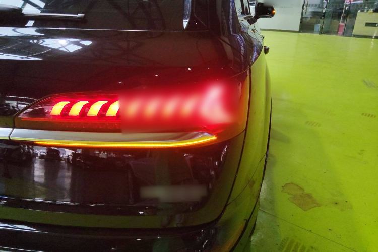 Used Audi Q7 2023 55 TFSI quattro S line Sport Edition Right Rear Taillight