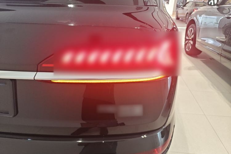 Used Audi Q7 2023 55 TFSI quattro S line Sport Edition Right Rear Taillight
