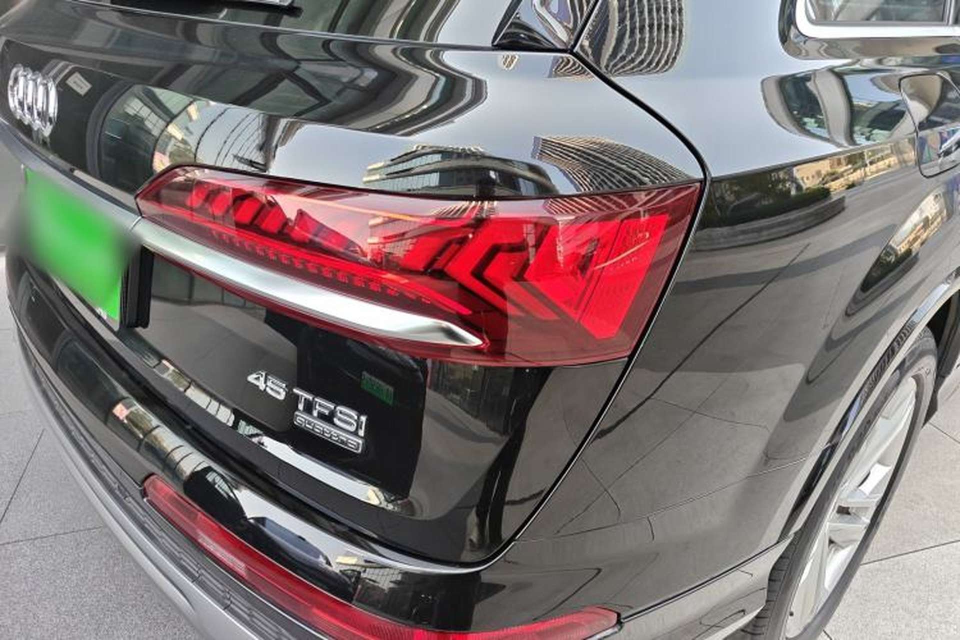 Used Audi Q7 2023 45 TFSI quattro S line Sport model Right Rear Taillight