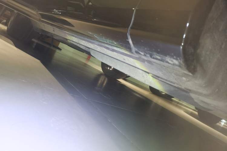 Used Audi Q7 2023 55 TFSI quattro S line Sport Edition Right Side Sill