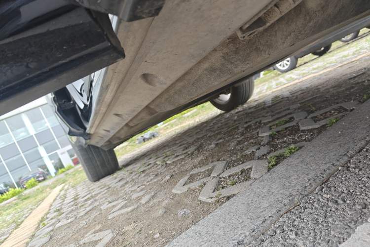 Used Audi Q7 2023 45 TFSI quattro S line Sport model Right Side Sill