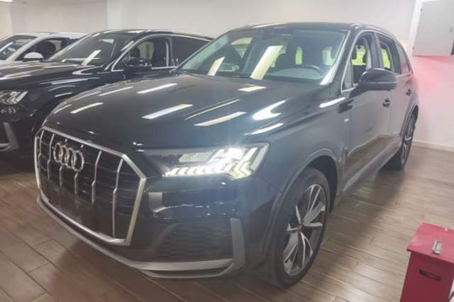 Used Audi Q7 2023 55 TFSI quattro S line Sport Edition
