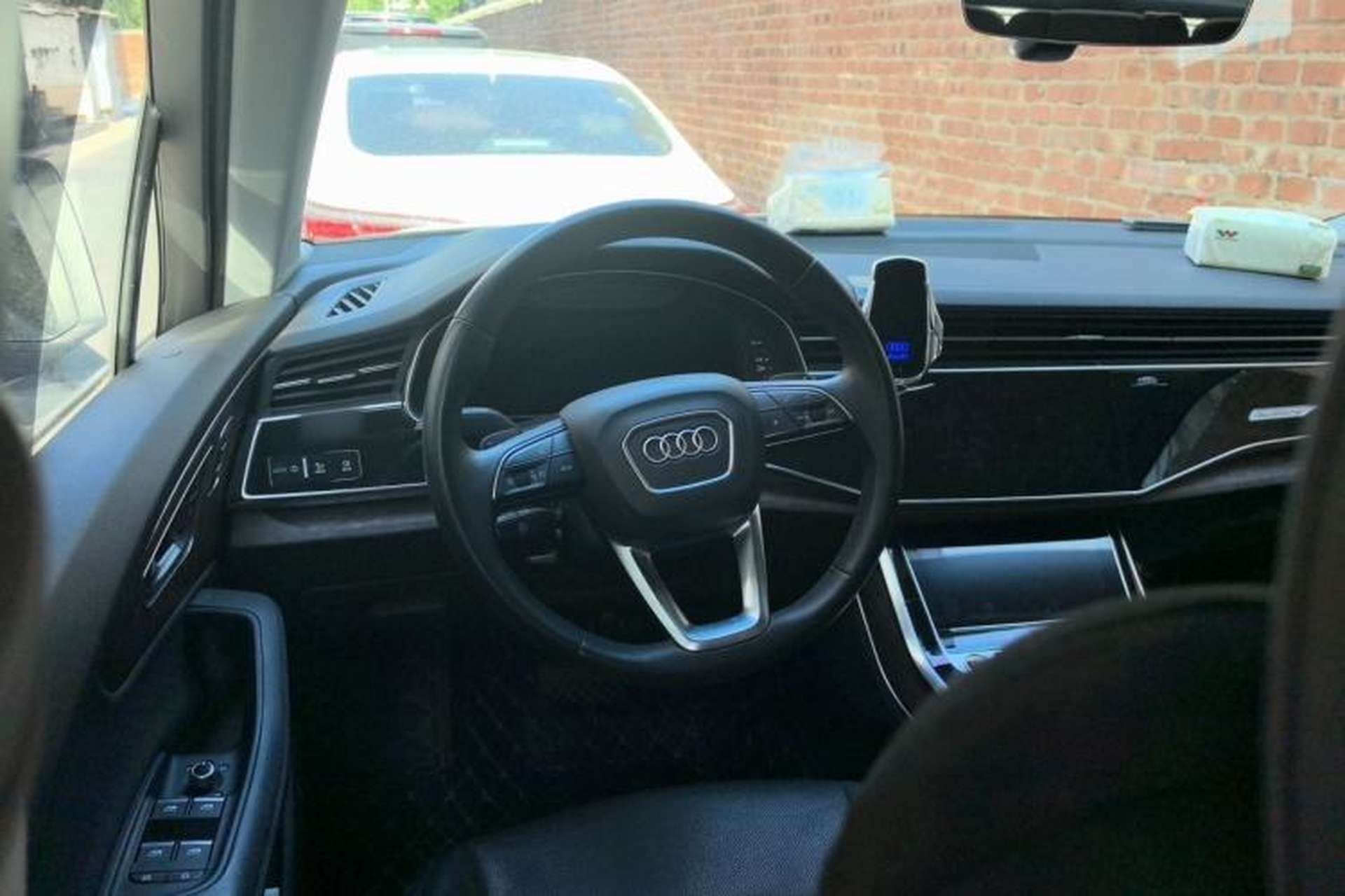 Used Audi Q7 2023 55 TFSI quattro S line Sport Edition Steering Wheel