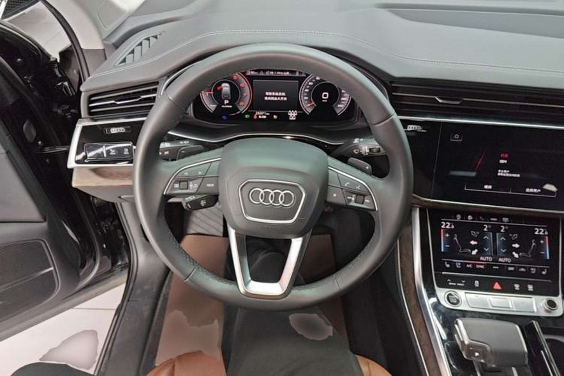 Used Audi Q7 2023 55 TFSI quattro S line Sport Edition Steering Wheel