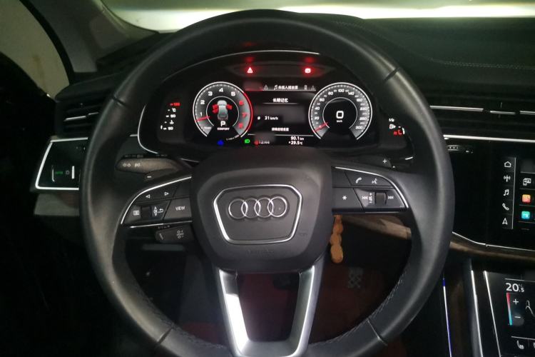 Used Audi Q7 2023 55 TFSI quattro S line Sport Edition Steering Wheel