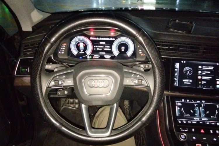 Used Audi Q7 2023 55 TFSI quattro S line Sport Edition Steering Wheel