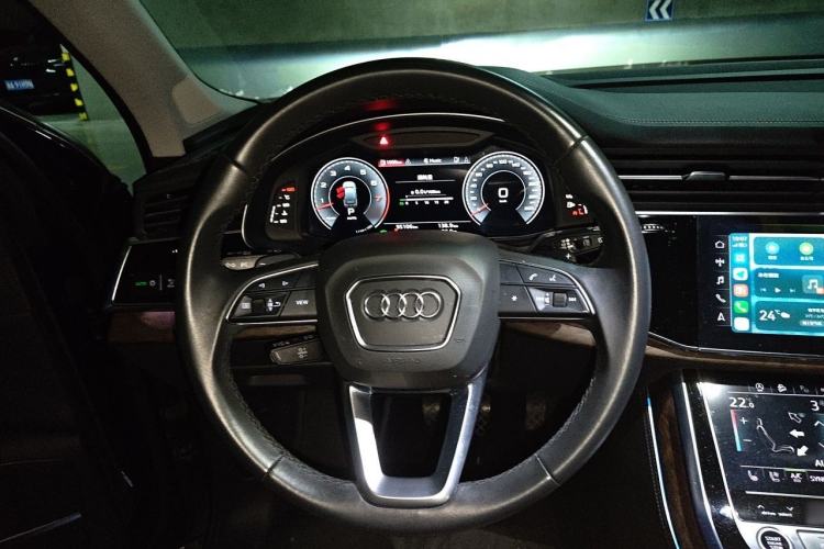 Used Audi Q7 2023 55 TFSI quattro S line Sport Edition Steering Wheel