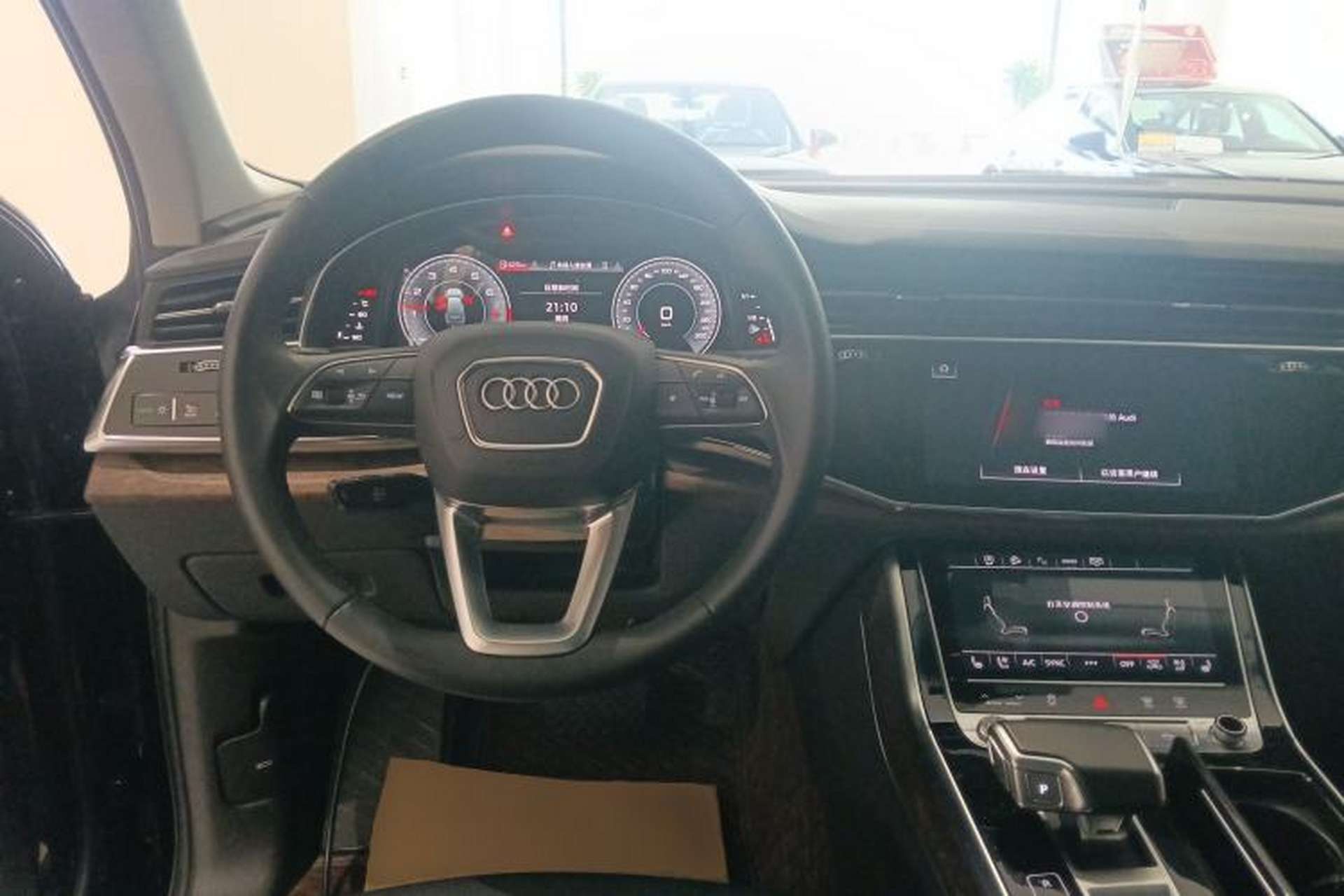 Used Audi Q7 2023 45 TFSI quattro S line Sport model Steering Wheel