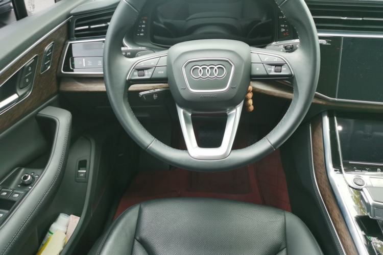 Used Audi Q7 2023 55 TFSI quattro S line Sport Edition Steering Wheel