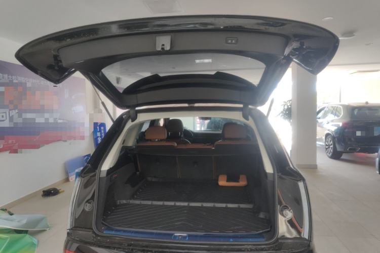 Used Audi Q7 2023 45 TFSI quattro S line Sport model Trunk