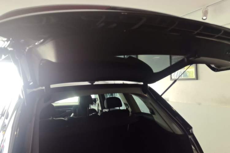 Used Audi Q7 2023 45 TFSI quattro S line Sport model Trunk