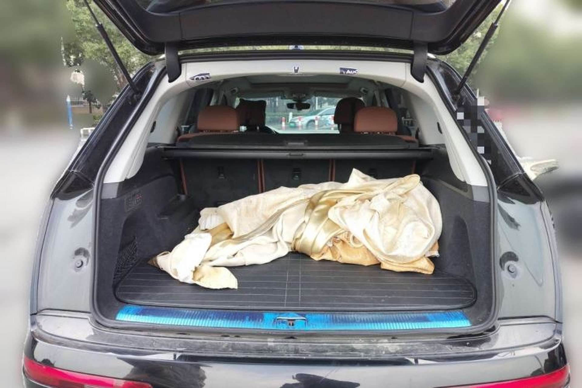 Used Audi Q7 2023 45 TFSI quattro S line Sport model Trunk