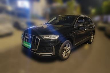 Used Audi Q7 2023 45 TFSI quattro S line Sport model
