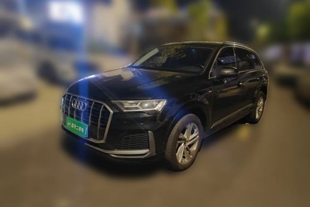 Used Audi Q7 2023 45 TFSI quattro S line Sport model