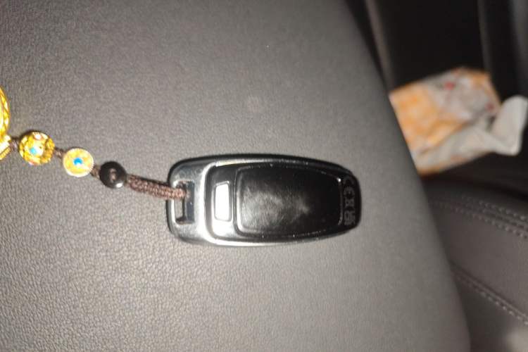 Used Audi Q7 2023 55 TFSI quattro S line Sport Edition Vehicle Key