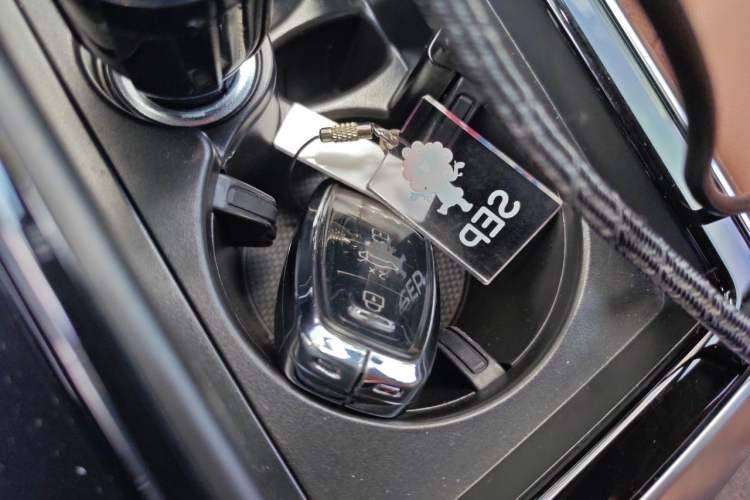 Used Audi Q7 2023 55 TFSI quattro S line Sport Edition Vehicle Key