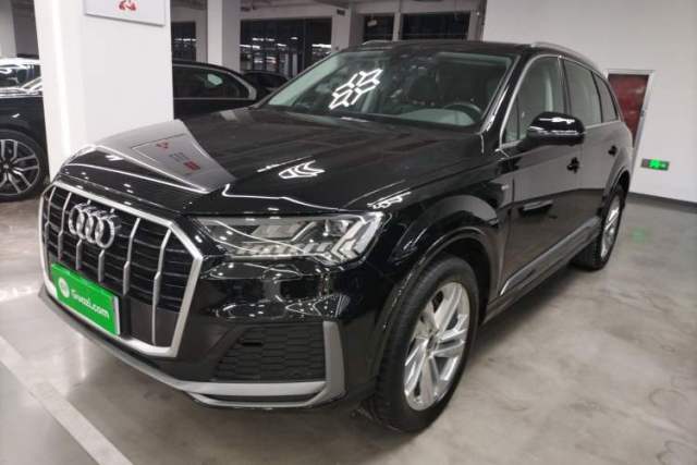 Used Audi Q7 2023 45 TFSI quattro S line Sport model