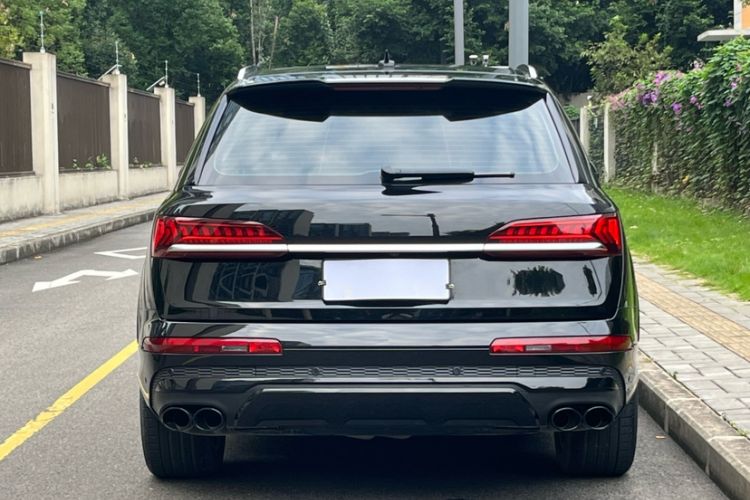 Used Audi Q7 2023 55 TFSI quattro S line Sport Edition Exterior 2
