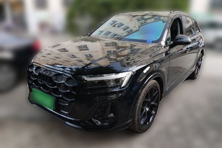Audi Q7 2024 45 TFSI quattro S line Black Warrior Edition