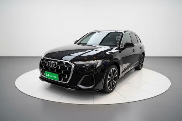 Used Audi Q7 2024 55 TFSI quattro S line Sport model