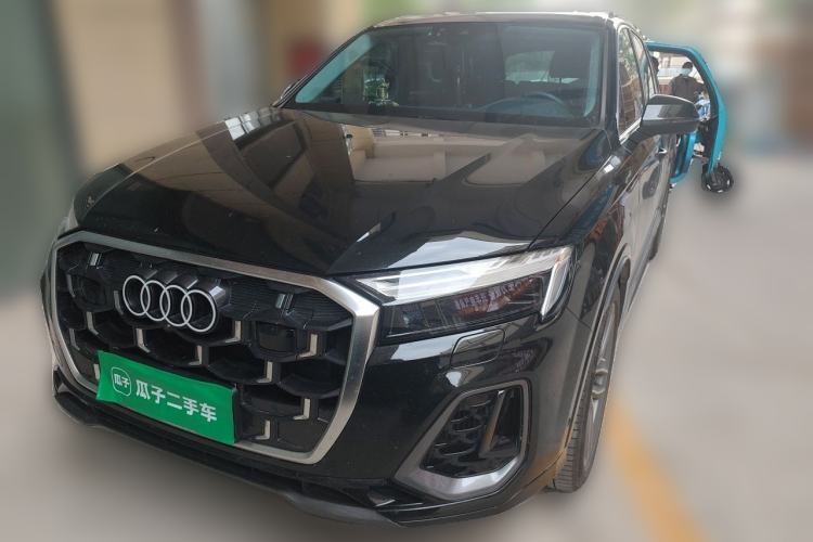 Used Audi Q7 2024 55 TFSI quattro S line Sport model Guazi used car, China used car export, Used car for sale, Used  cars, Cheapest cars for sale