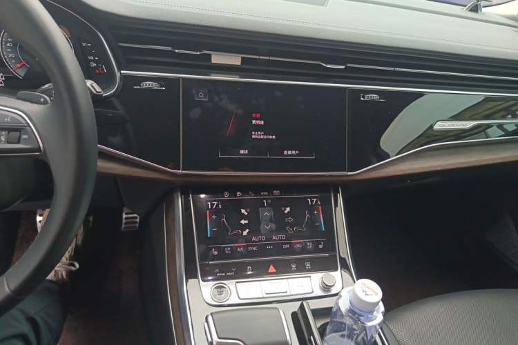 Used Audi Q7 2024 45 TFSI quattro S line Sport Edition Audio And AC Panel