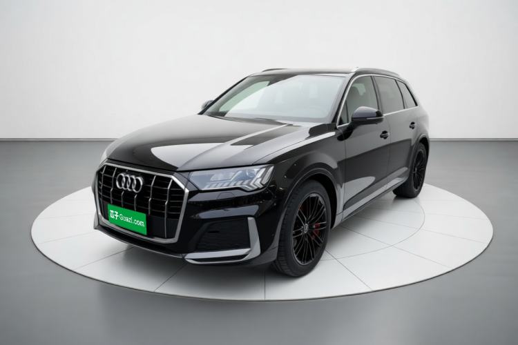 Audi Q7 2024 45 TFSI quattro S line Black Warrior Edition
